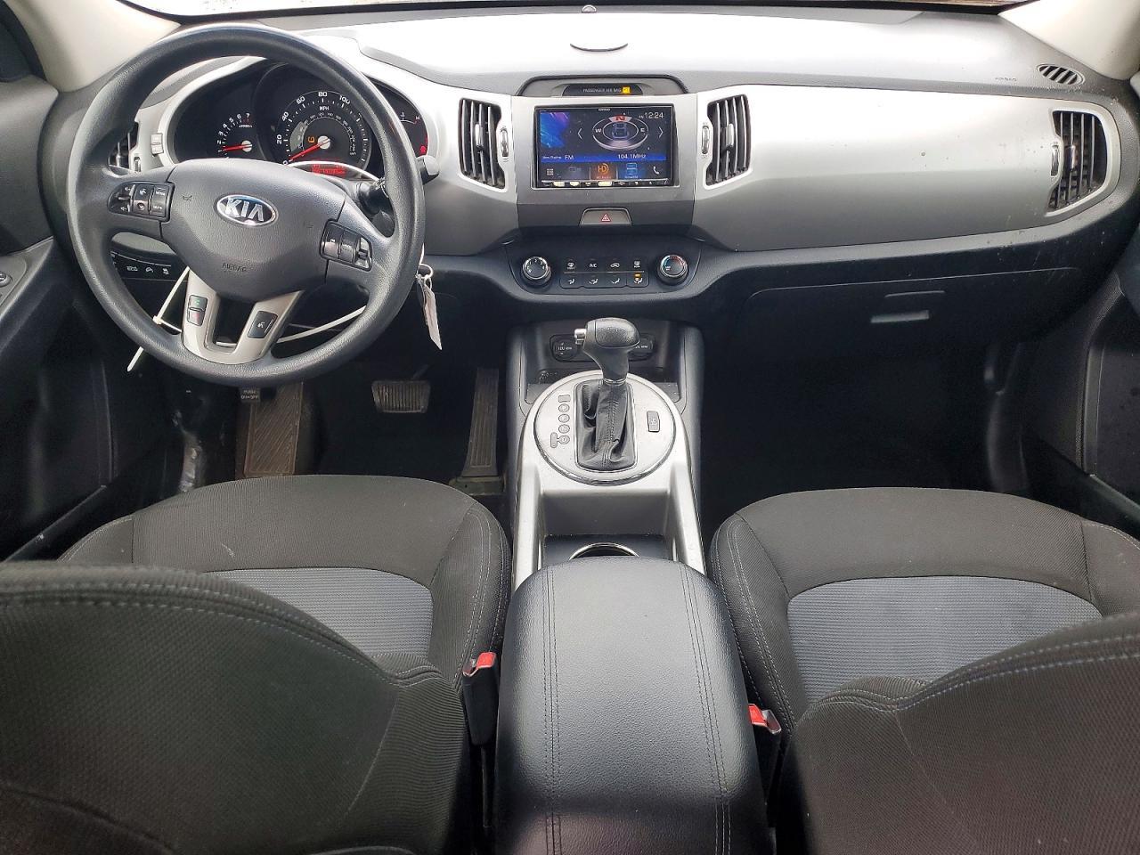 2016 KIA Sportage lx