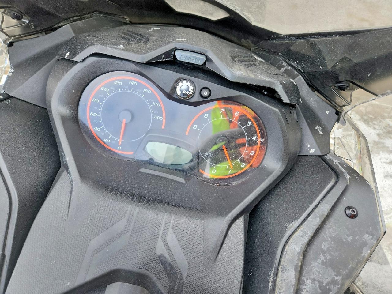 2019 Skidoo Backcountry X 850 E