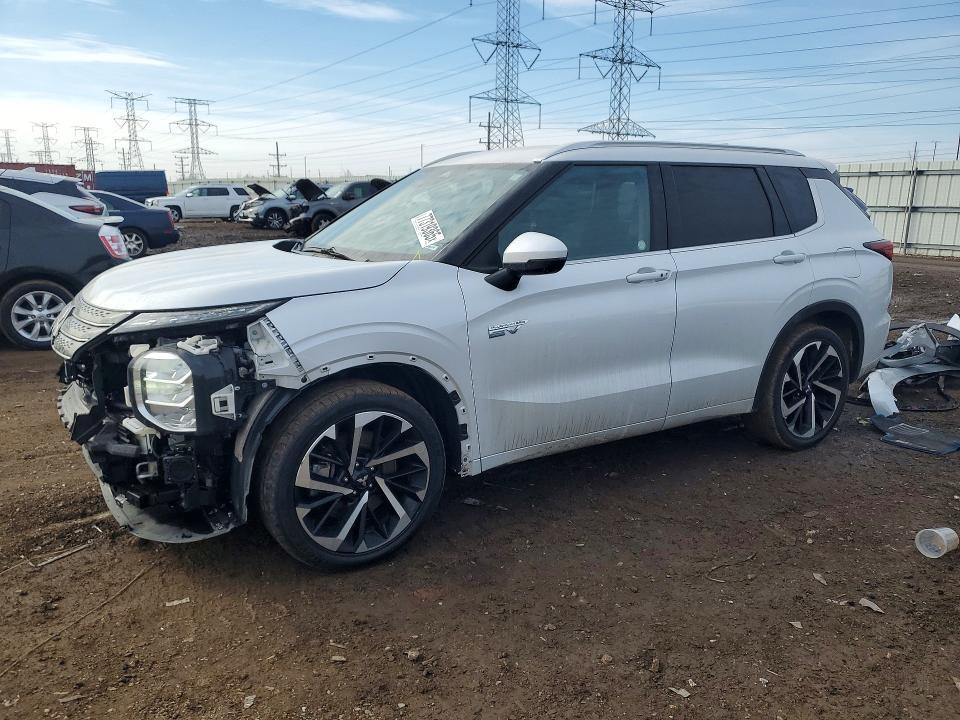 2023 Mitsubishi Outlander sel