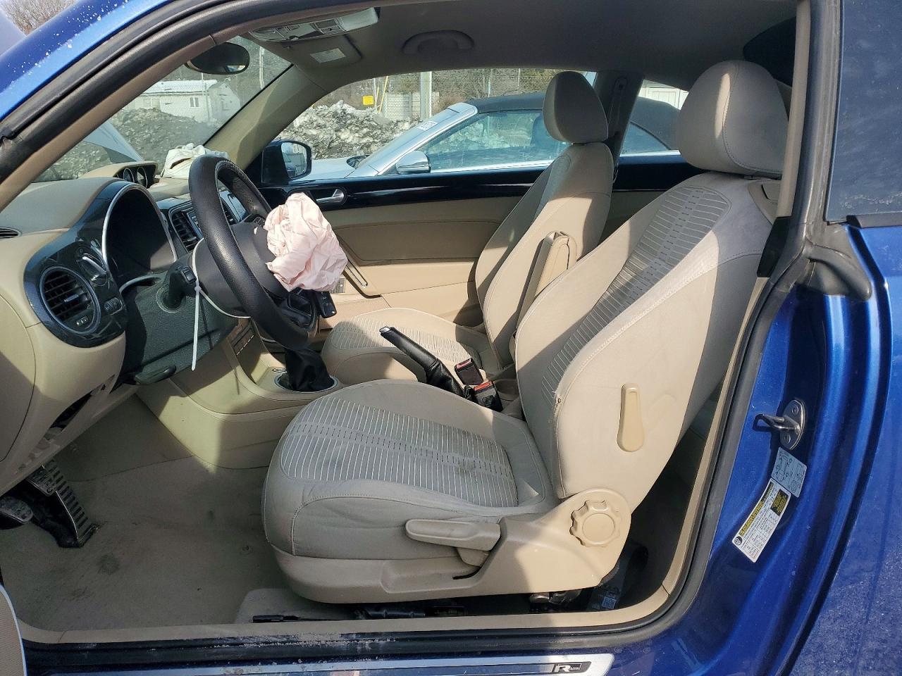 2014 Volkswagen Beetle Turbo