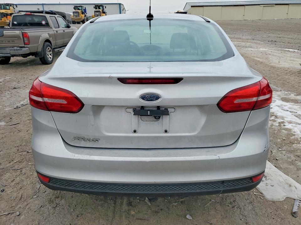 2018 Ford Focus s