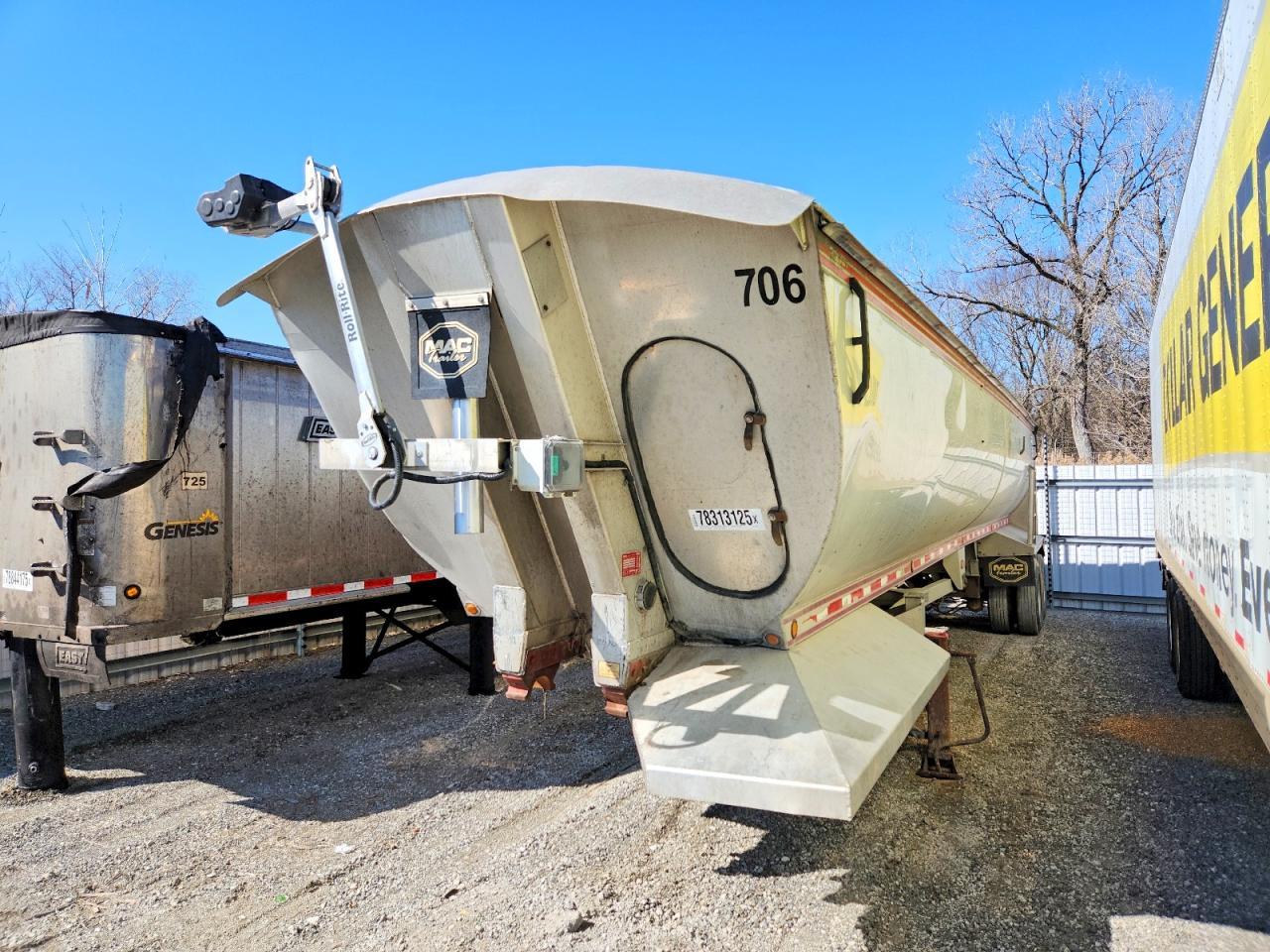 2013 Mac Trailer 2013 MAC END Dump Trailer
