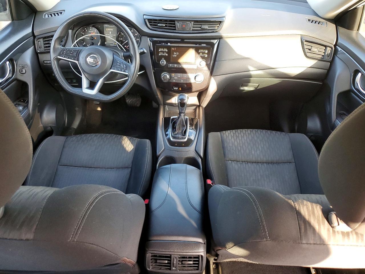 2017 Nissan Rogue s