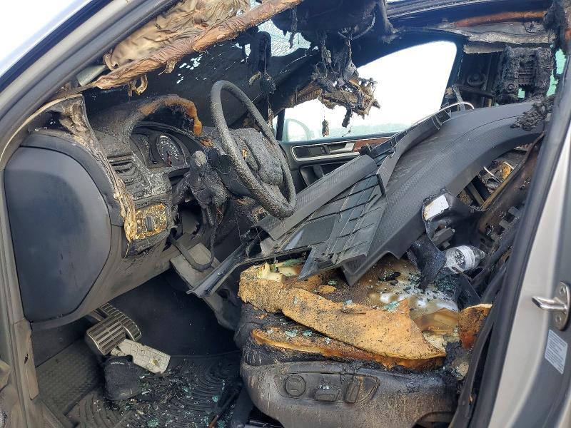 2011 Volkswagen Touareg Hybrid