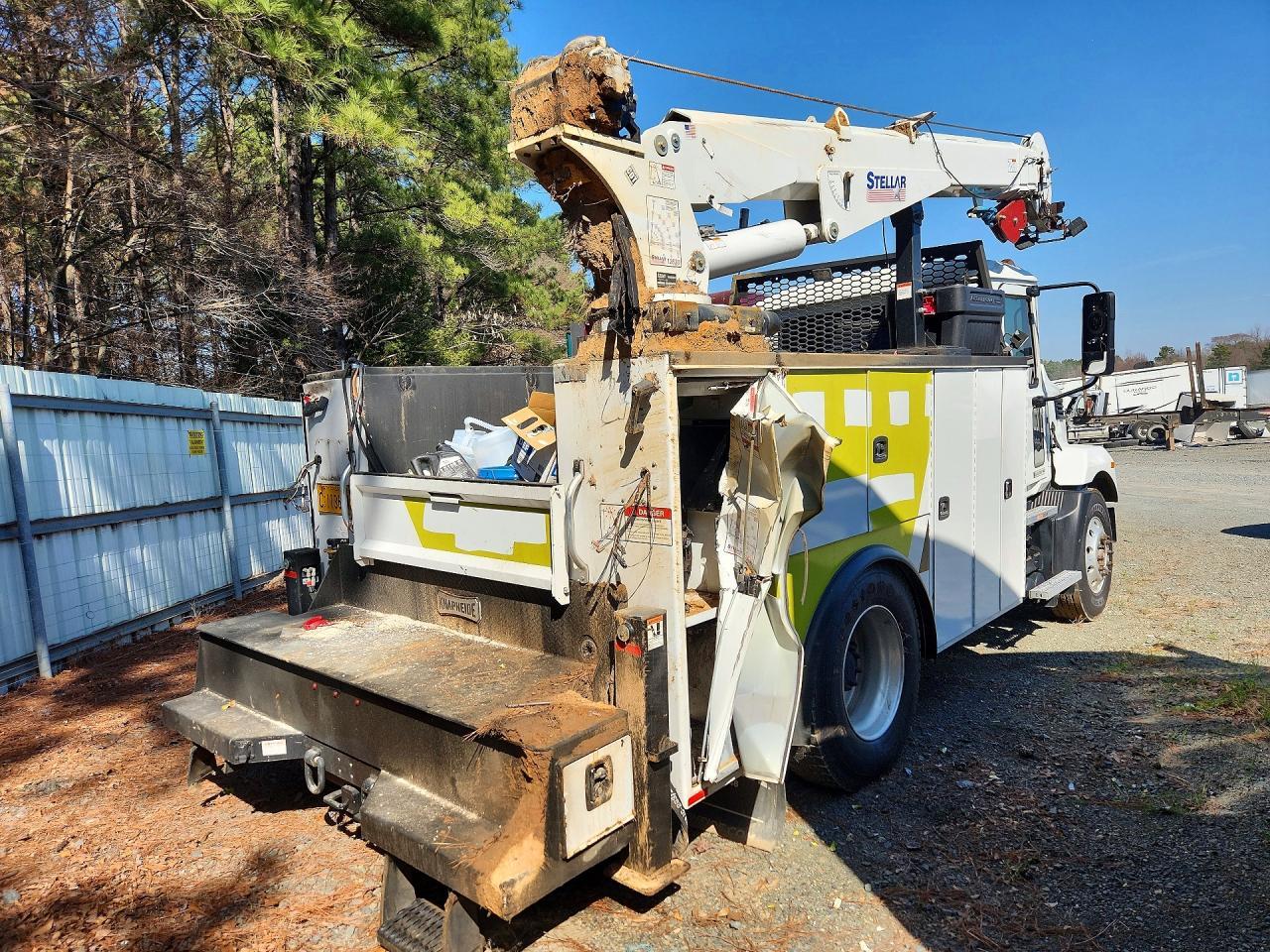 2023 Mack MD Utility / Service Truck