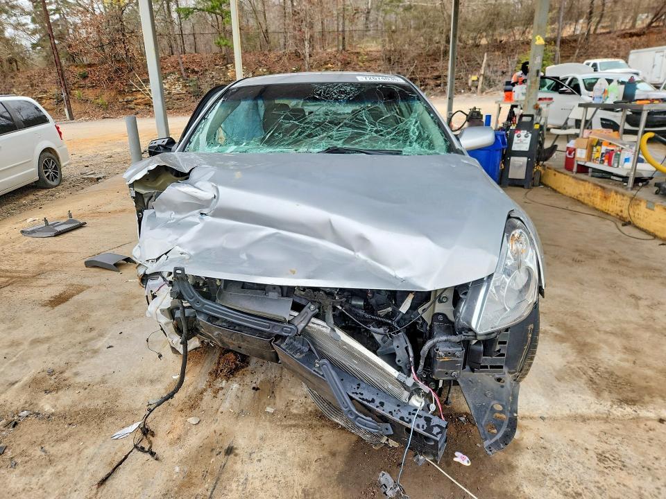 2010 Nissan Altima Base