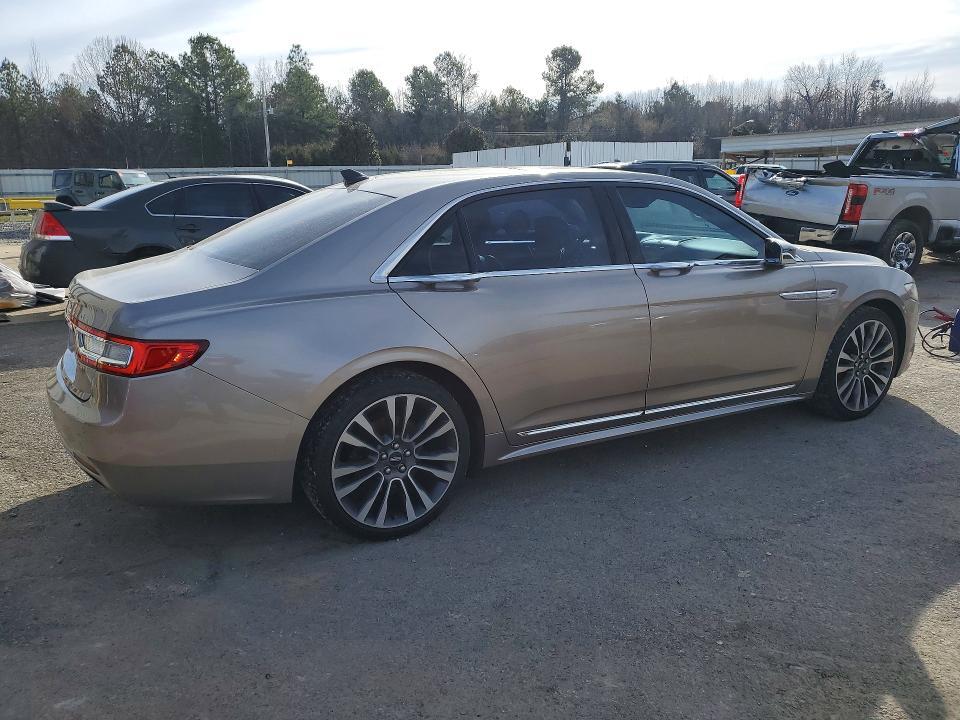 2018 Lincoln Continental Select