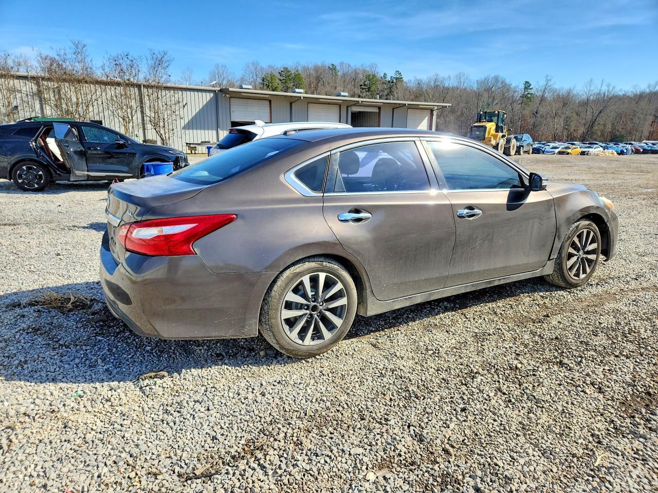 2017 Niss Altima 2.5