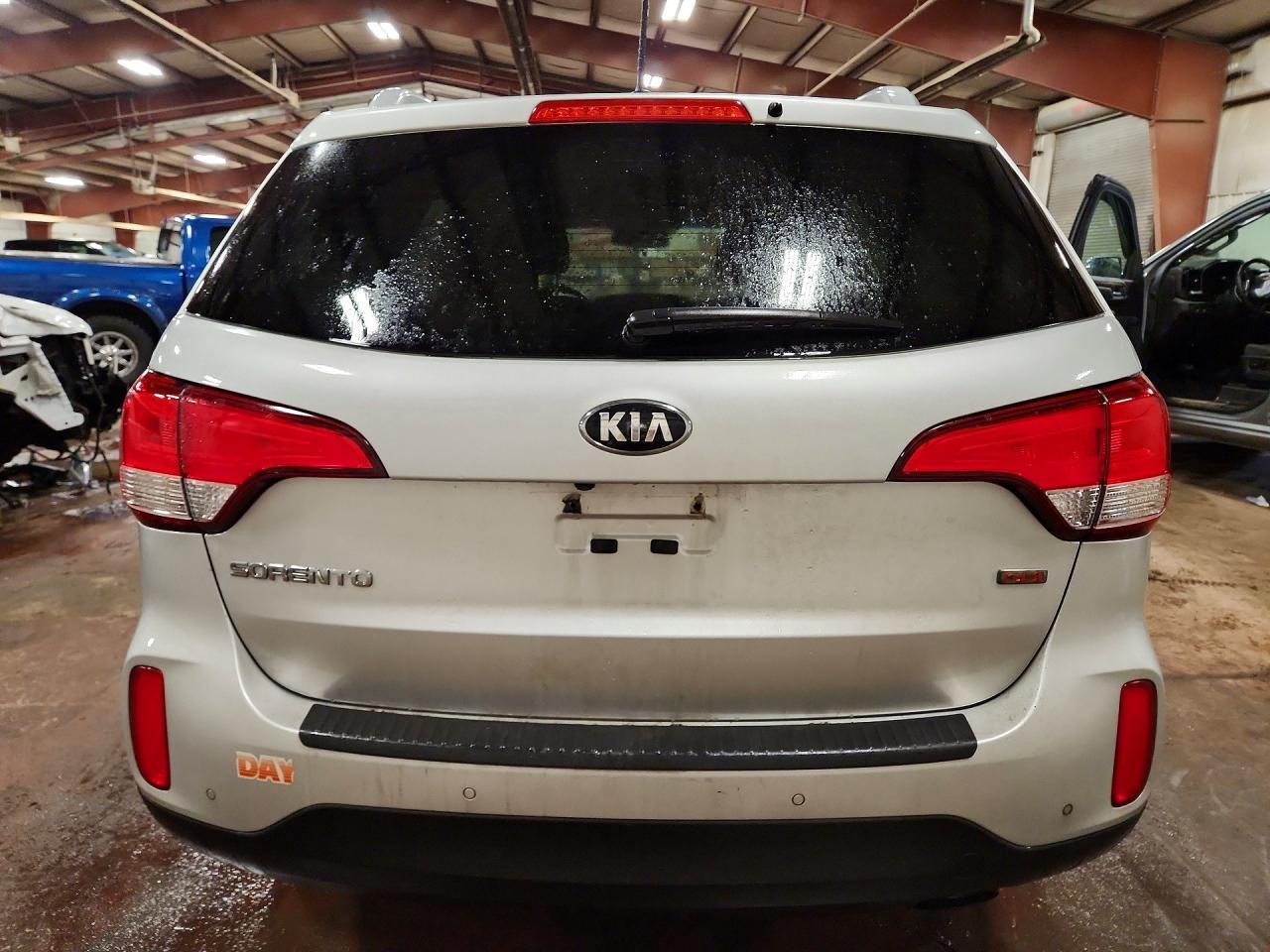 2014 KIA Sorento lx