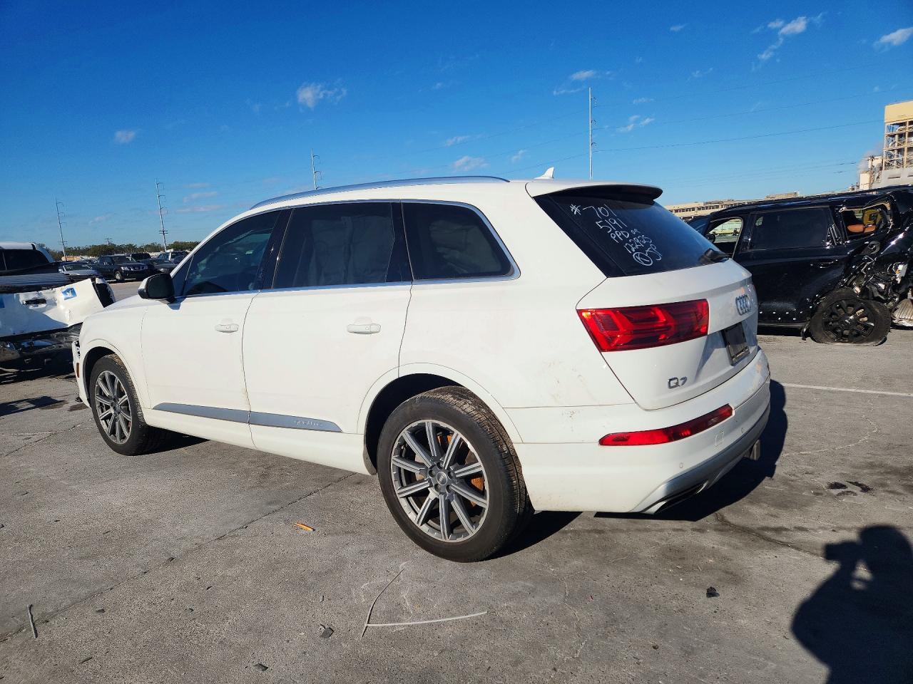 2019 Audi Q7 Premium