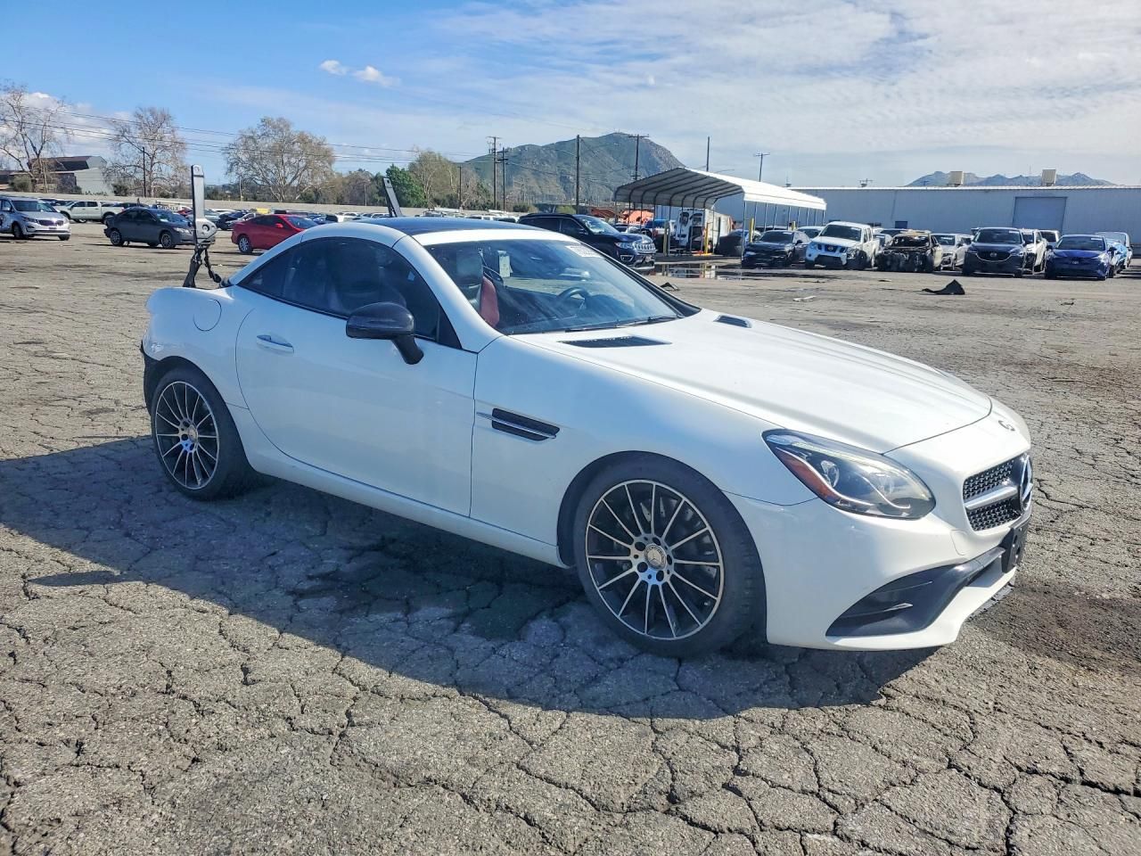 2017 Mercedes-Benz Slc 300