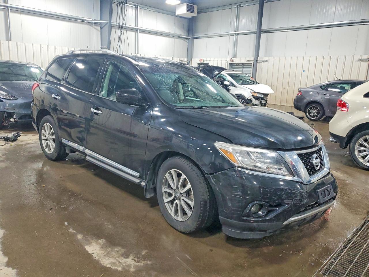 2015 Nissan Pathfinder s