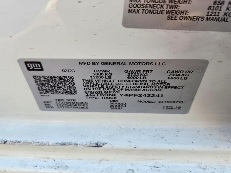 2023 GMC Sierra K2500 slt
