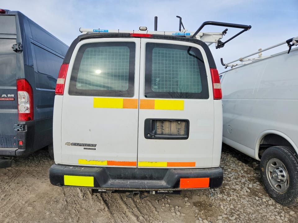 2015 Chevrolet Express 2500 Utility / Service Van