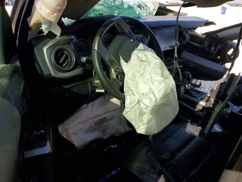 2022 Toyota Tacoma Access cab