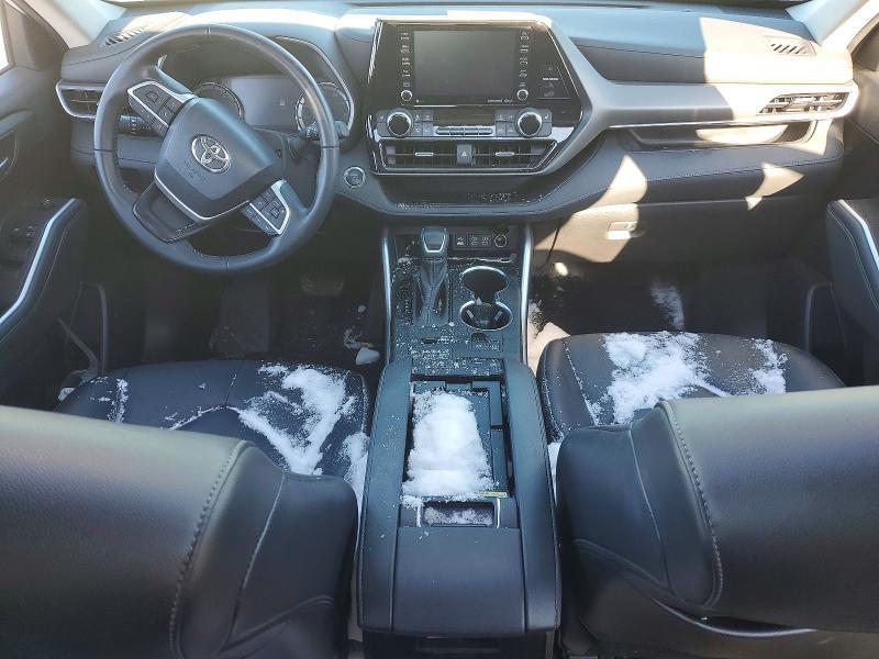 2022 Toyota Highlander xle