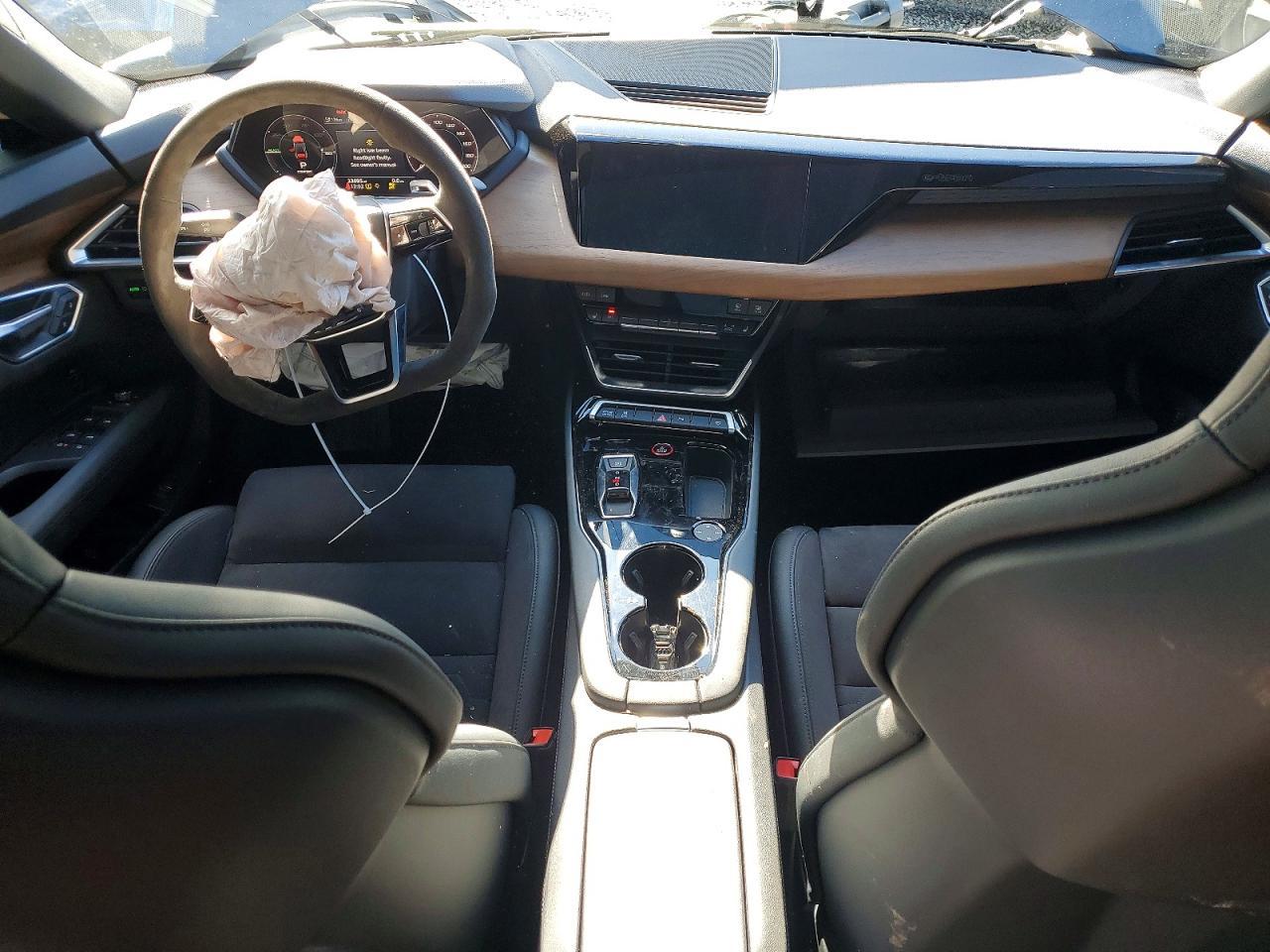 2023 Audi E-tron gt Premium Plus