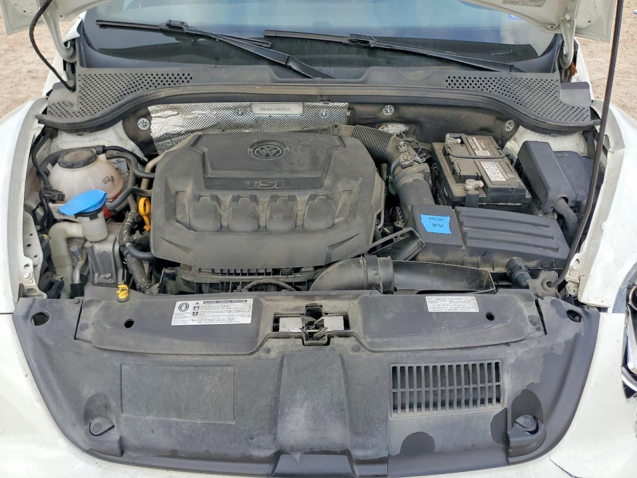2019 Volkswagen Beetle s