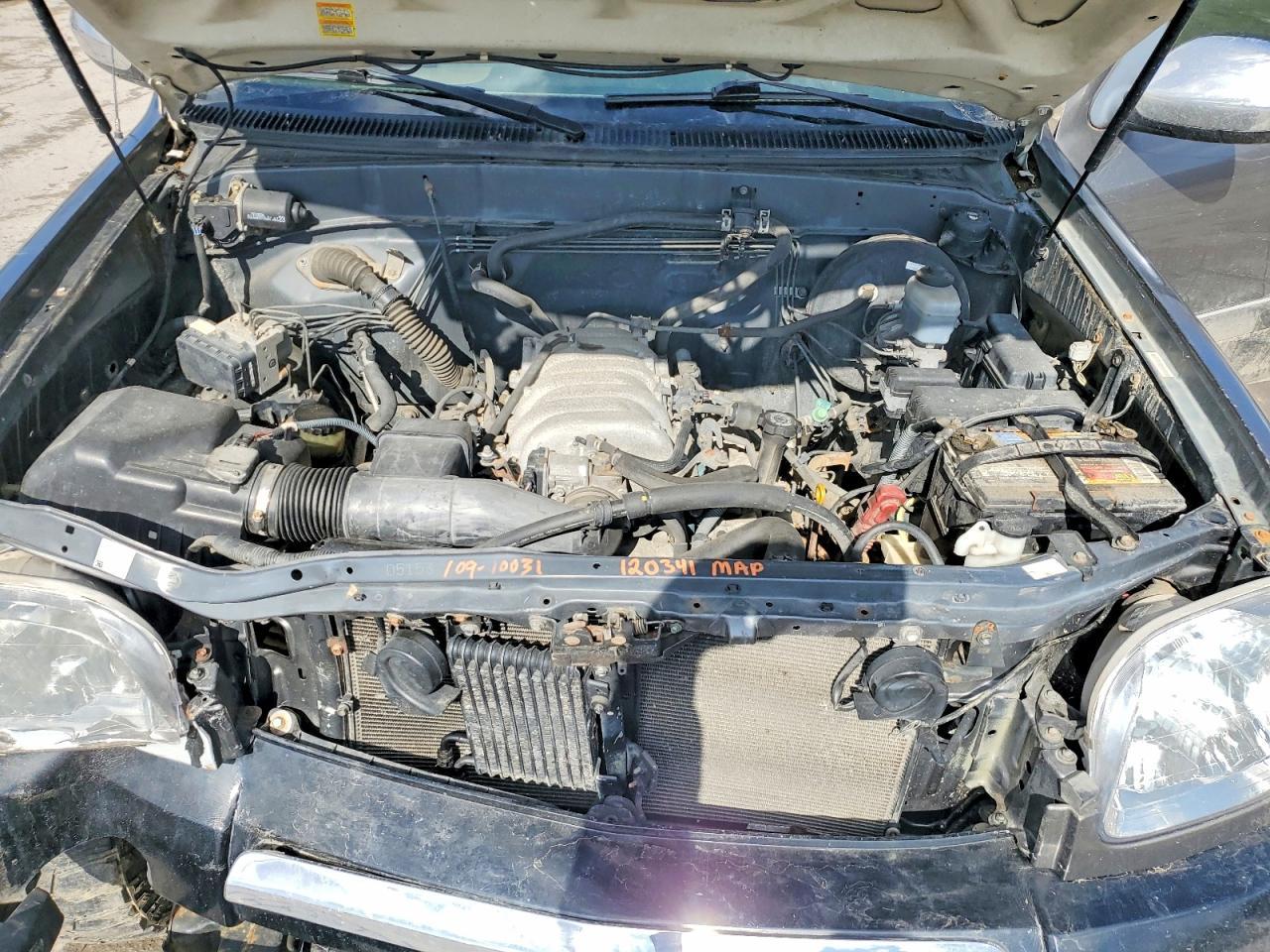 2004 Toyota Tundra SR5