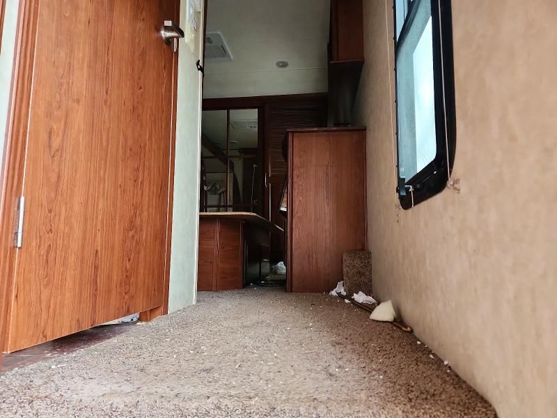 2013 Forrest River Camper