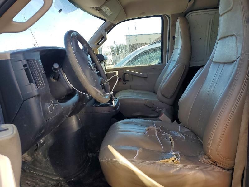 2017 Chevrolet Express G2500