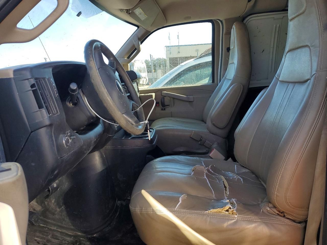 2017 Chevrolet Express G2500