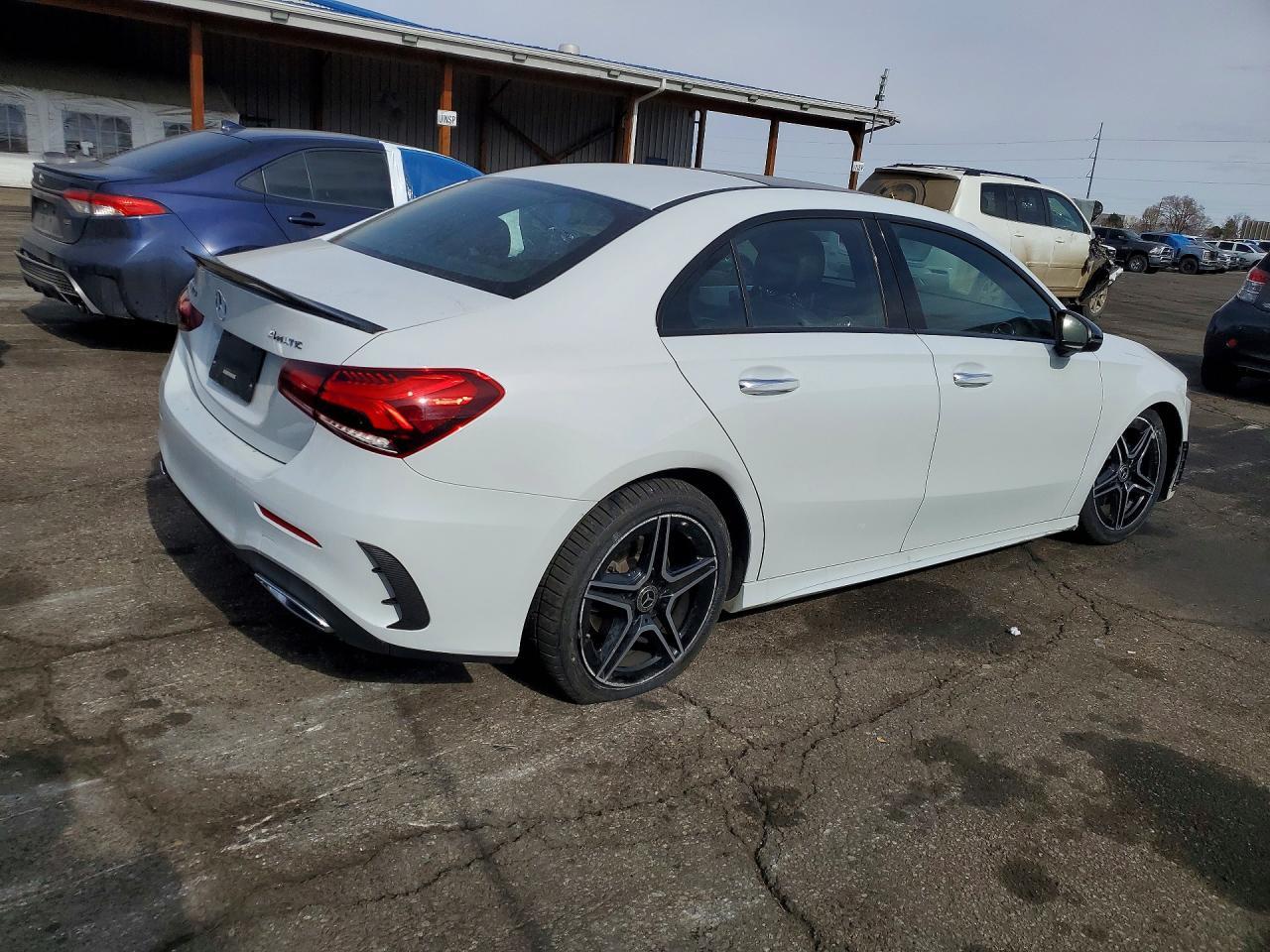 2021 Mercedes-Benz A 220 4matic