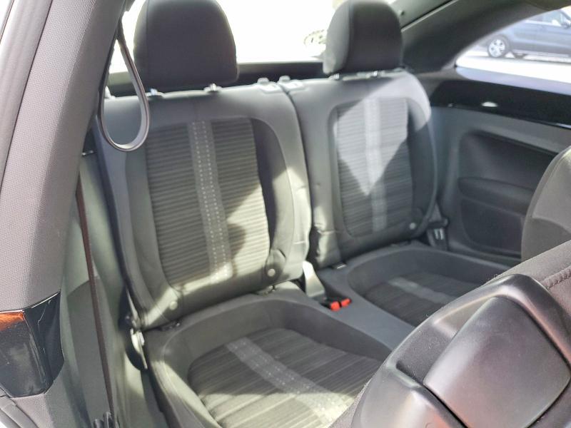 2013 Volkswagen Beetle Turbo