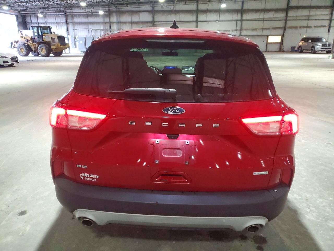 2020 Ford Escape se