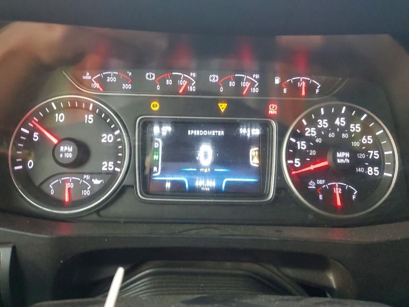 2020 International LT625 Semi Truck