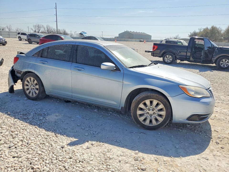 2014 Chrysler 200 lx