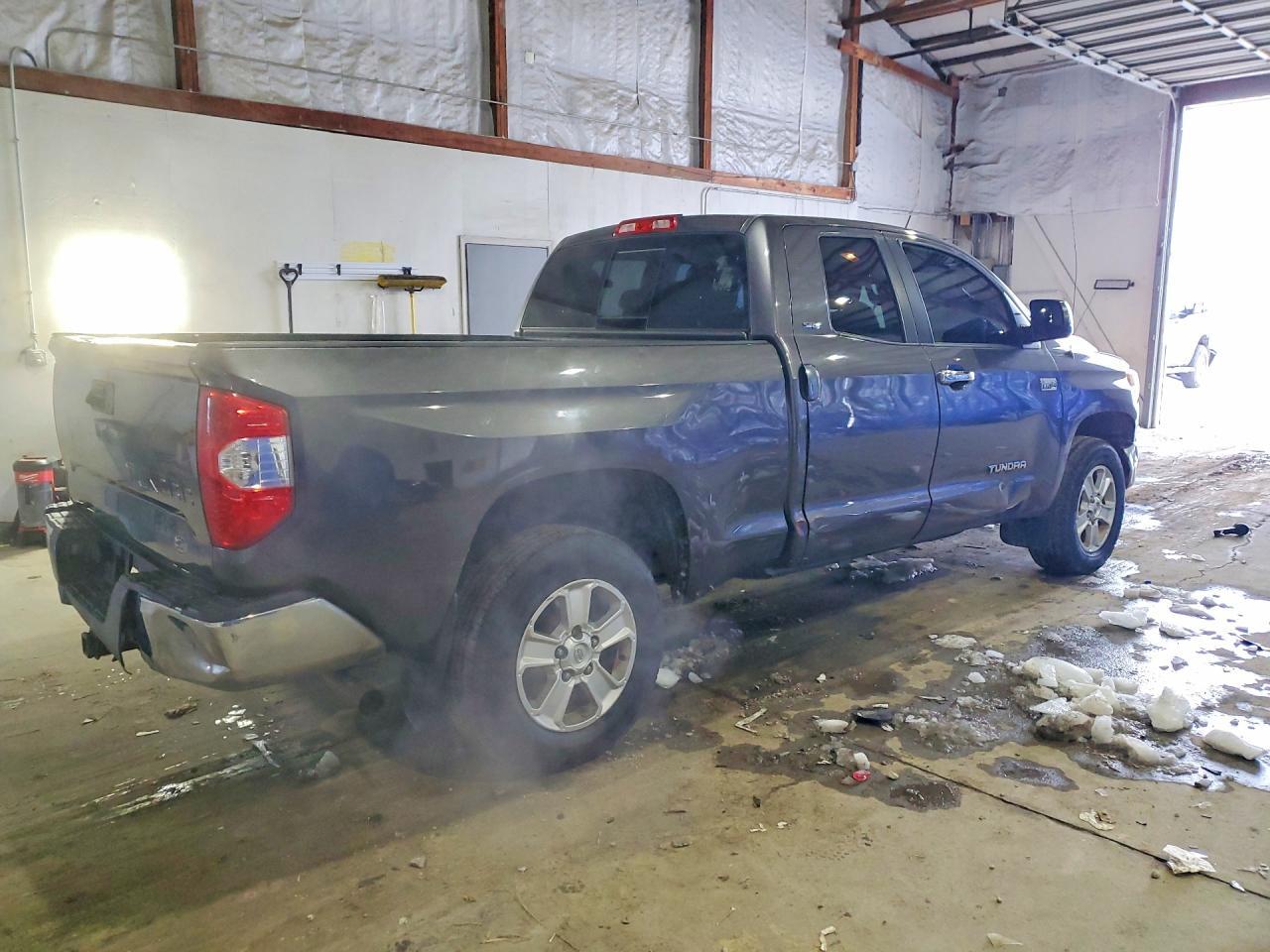 2016 Toyota Tundra Double Cab SR