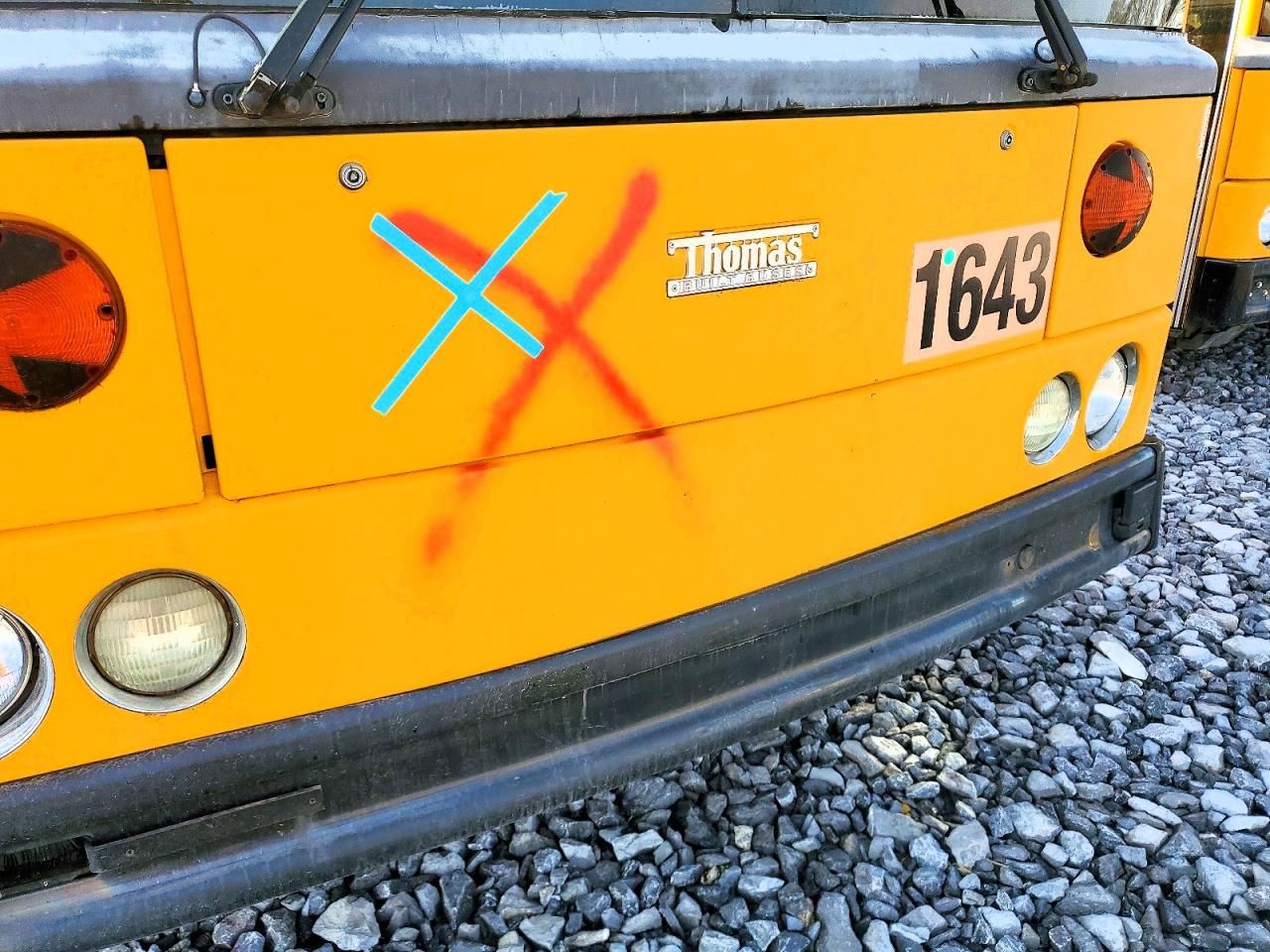 2004 Thomas School Bus-school bus