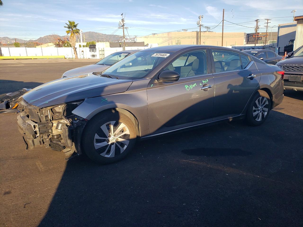 2024 Niss Altima