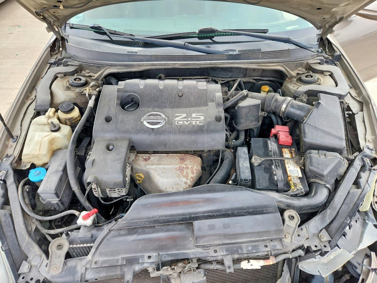 2004 Nissan Altima Base