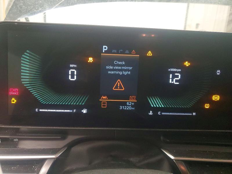 2025 KIA Carnival lx