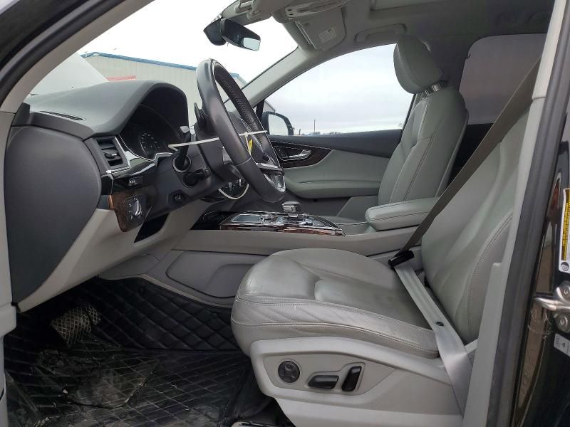 2017 Audi Q7 Premium Plus