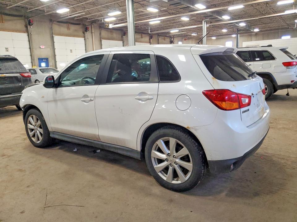 2014 Mitsubishi Outlander Sport es