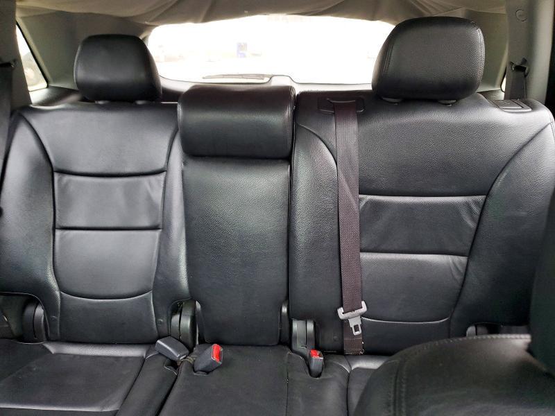 2011 KIA Sorento lx
