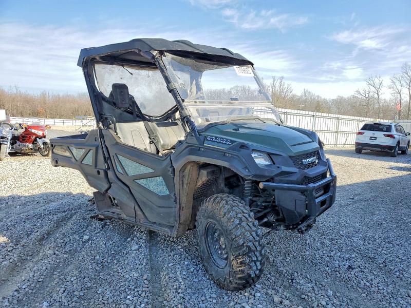 2021 Honda Pioneer 1000 Utility Vehicle