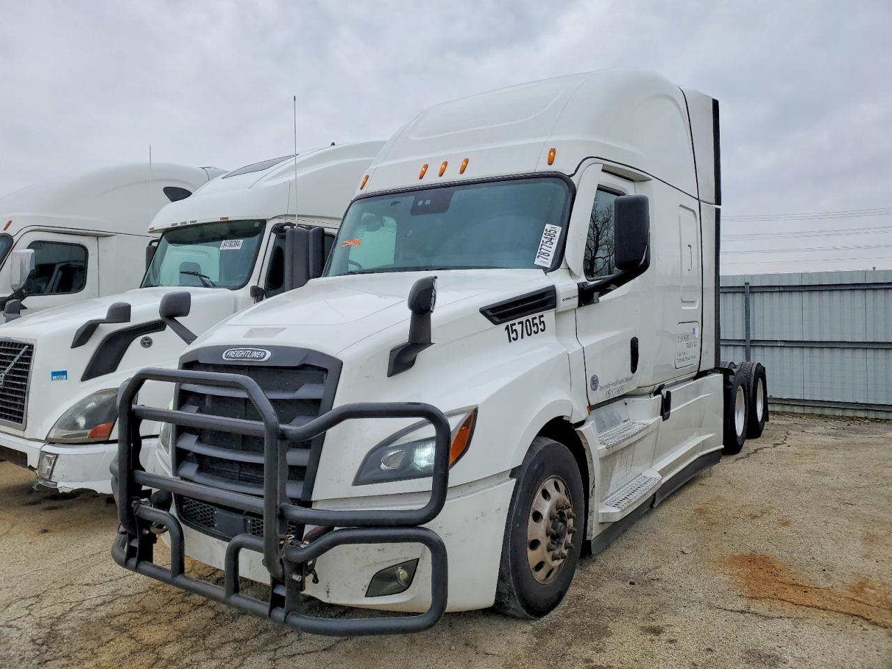 2021 Freigliner 2021 Freightliner Cascadia 126 Semi Truck