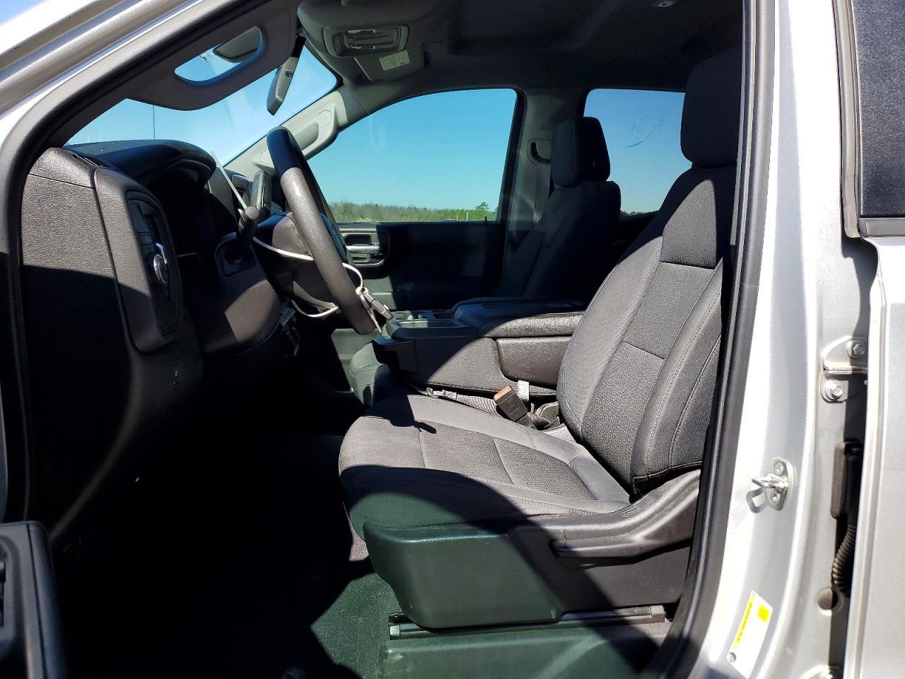 2020 Chevrolet Silverado C1500 Custom