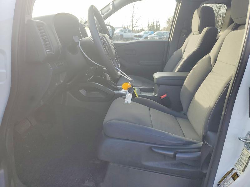 2023 Nissan Frontier s