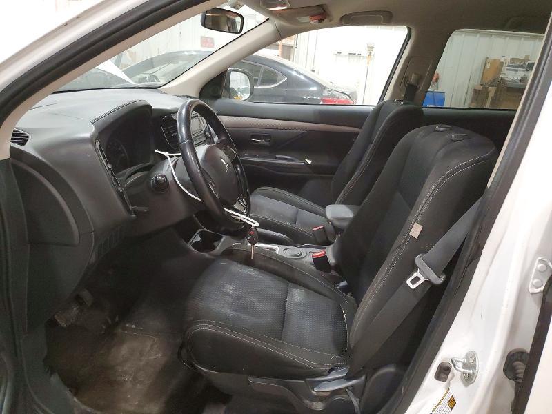 2016 Mitsubishi Outlander es