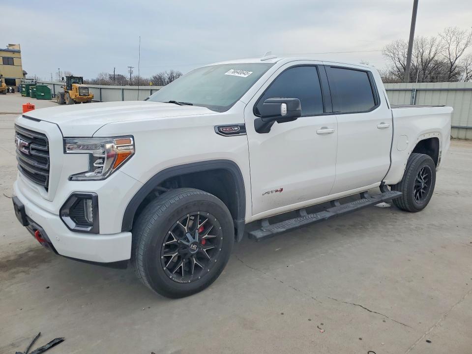 2022 GMC Sierra Limited K1500 AT4