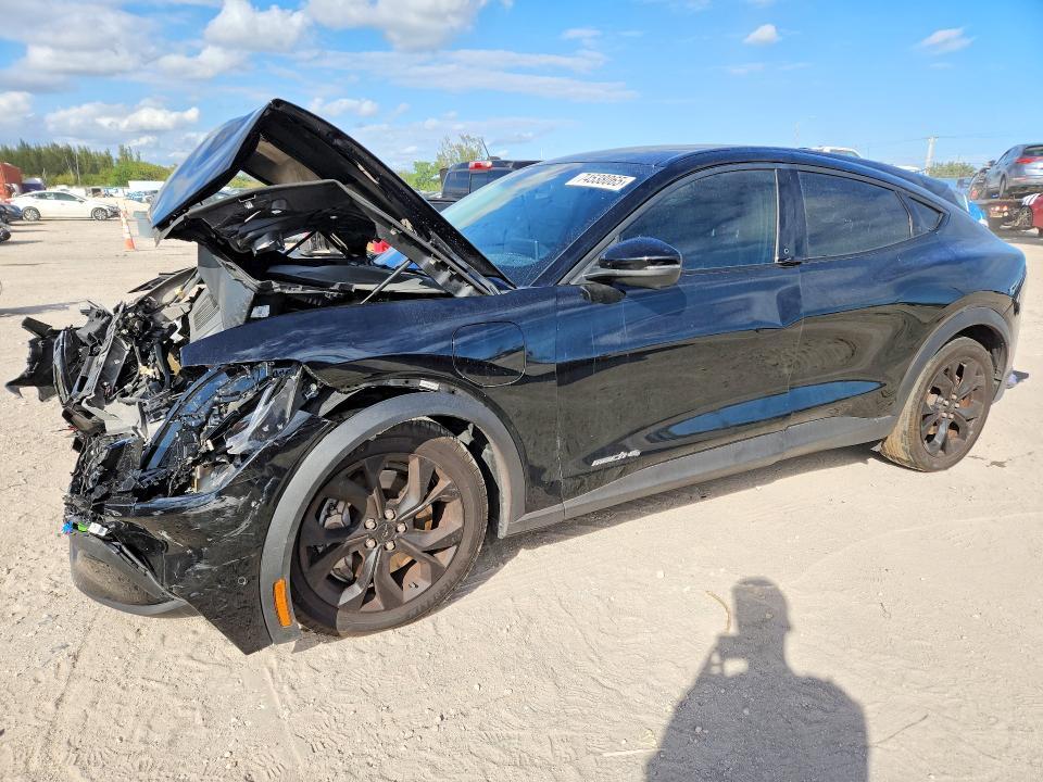 2024 Ford Mustang Mach-e Select