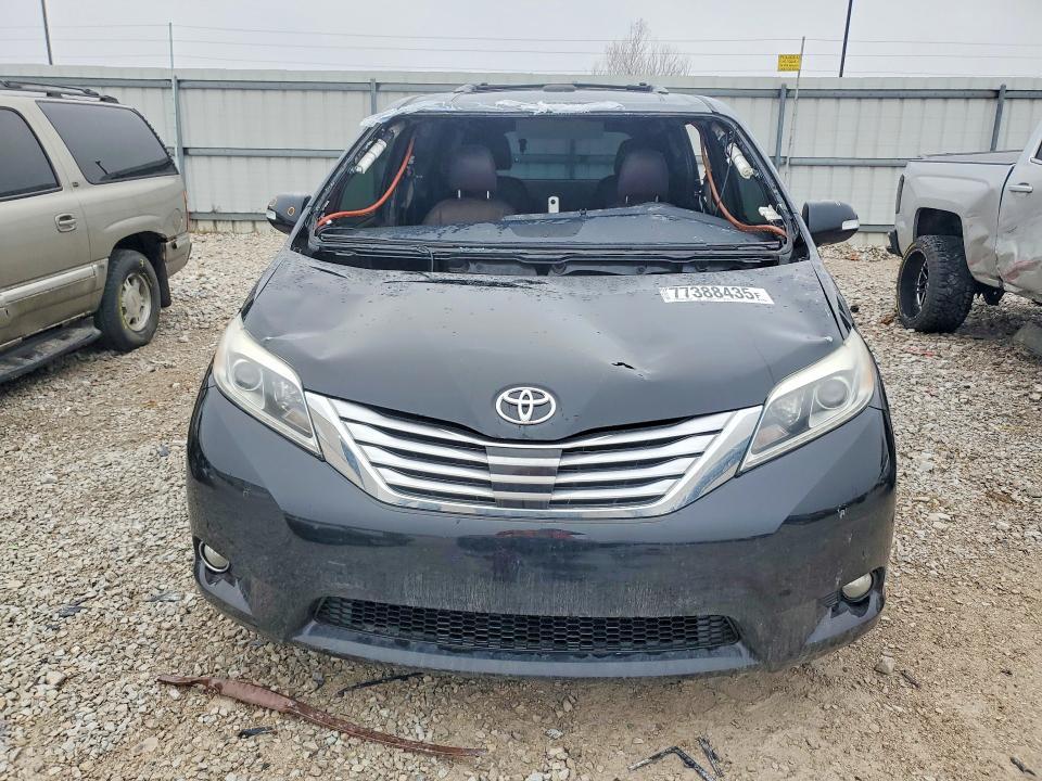 2017 Toyota Sienna xle