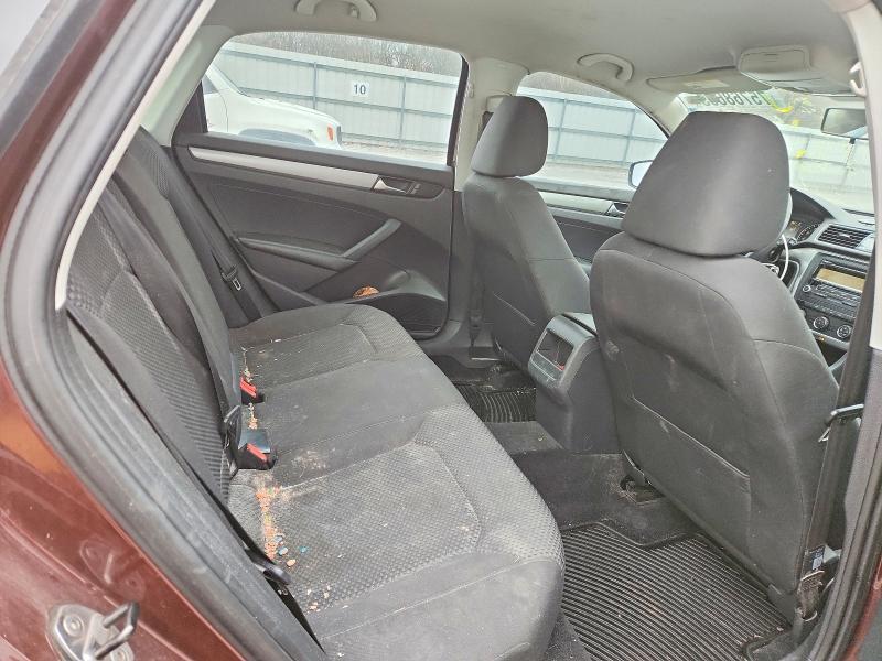 2013 Volkswagen Passat s