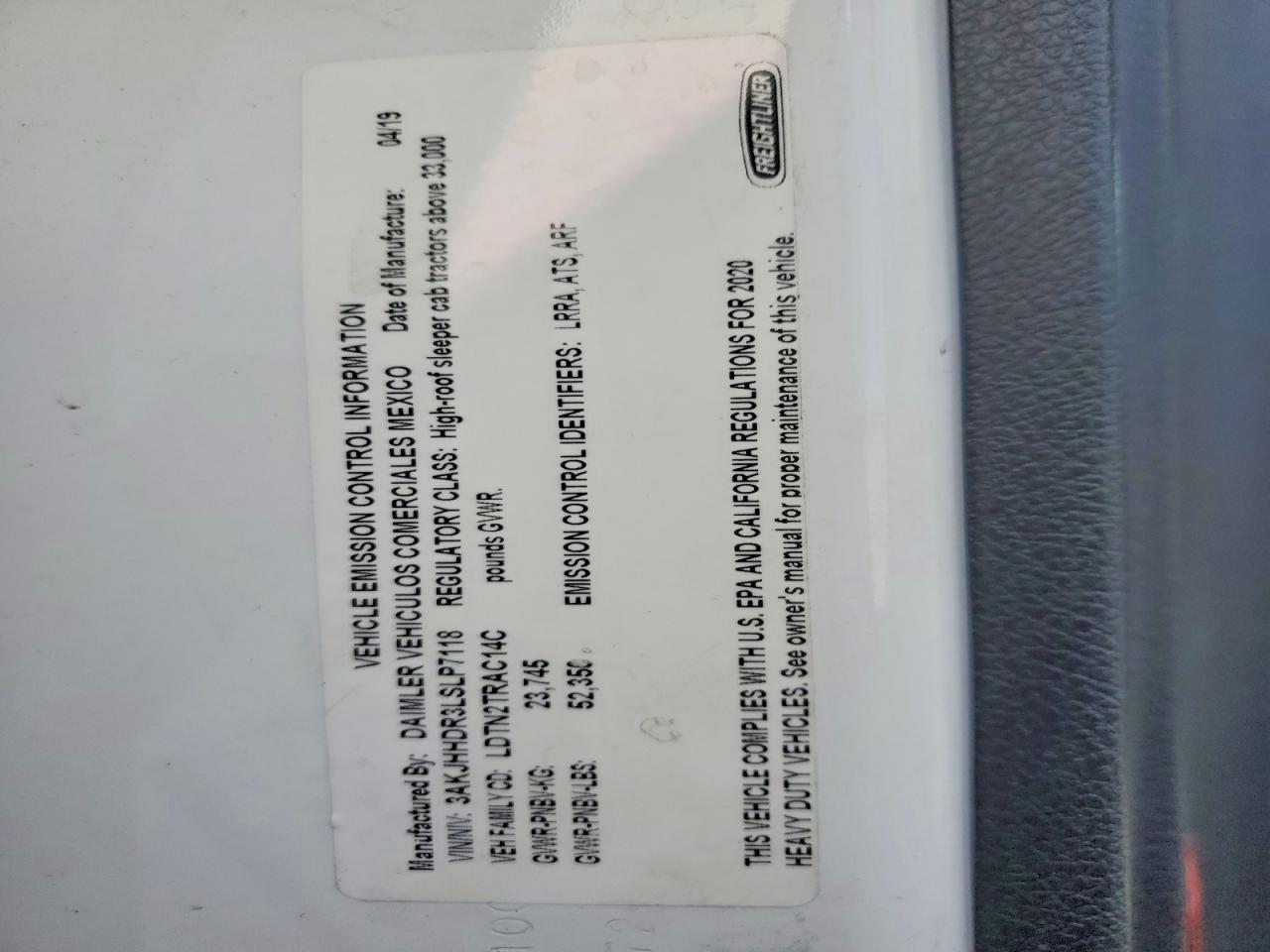 2020 Freightliner Cascadia 126 Semi Truck