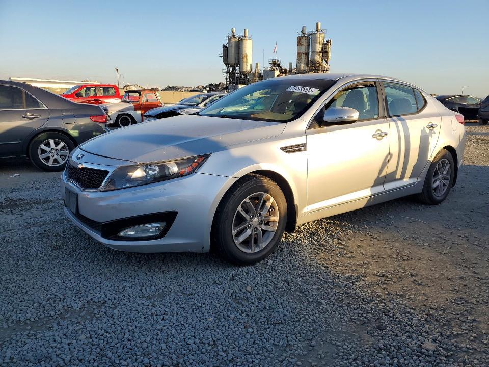 2013 KIA Optima lx